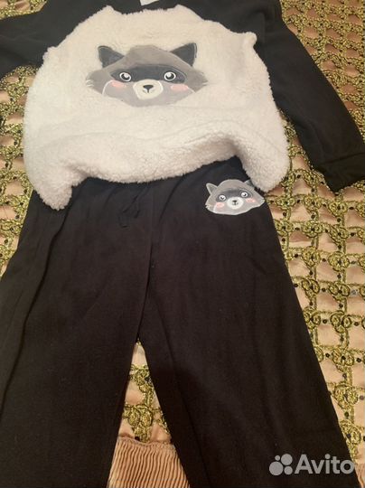 Костюм женский