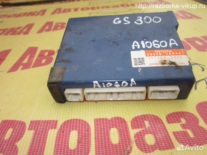 Блок управления климат-контролем Lexus GS300