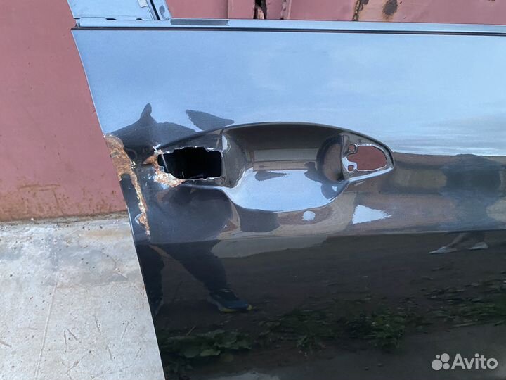 Двери передняя правая и задняя правая Kia K5