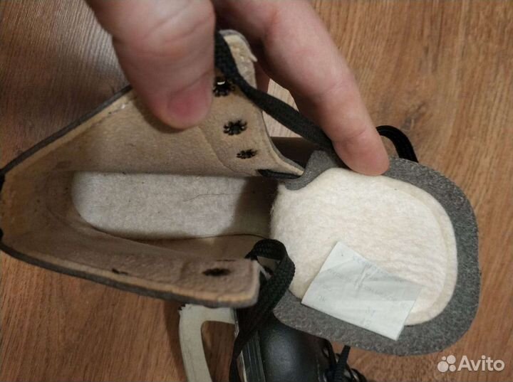 Коньки Botas Piruette 32