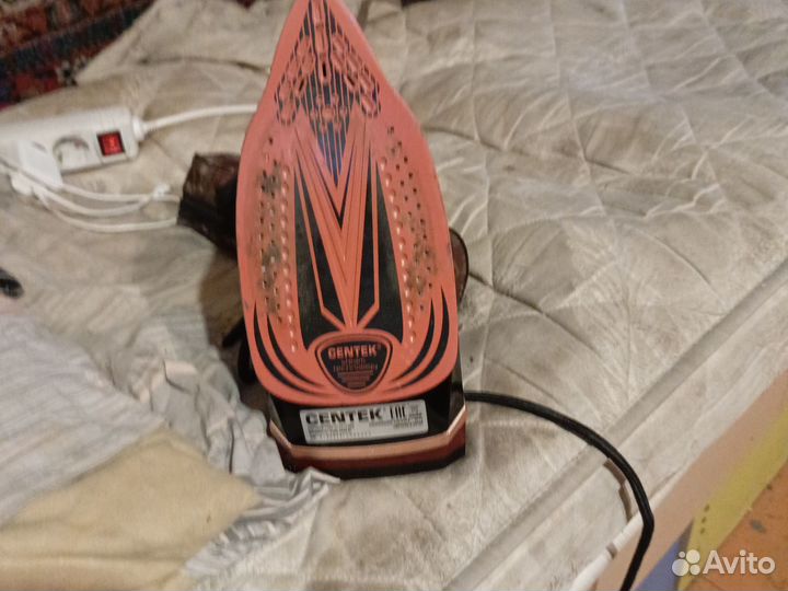 Утюг новый сентек