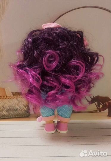 Кукла Маника