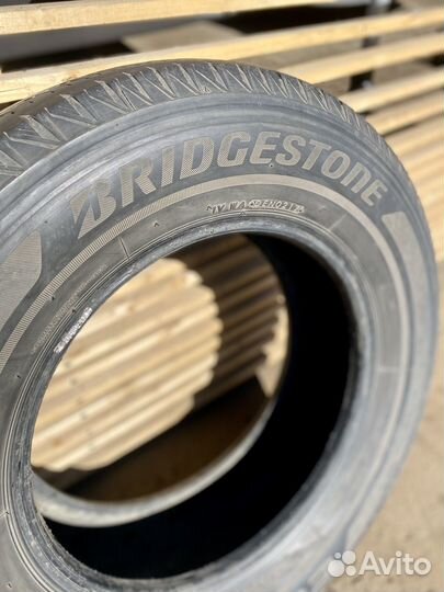 Bridgestone Ecopia EP850 225/70 R16 103H