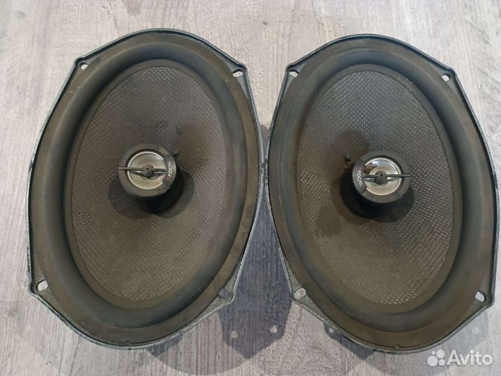 Автомобильные колонки focal