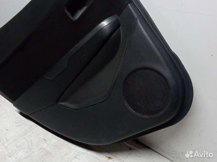 Обшивка двери задней левой Kia Rio 3