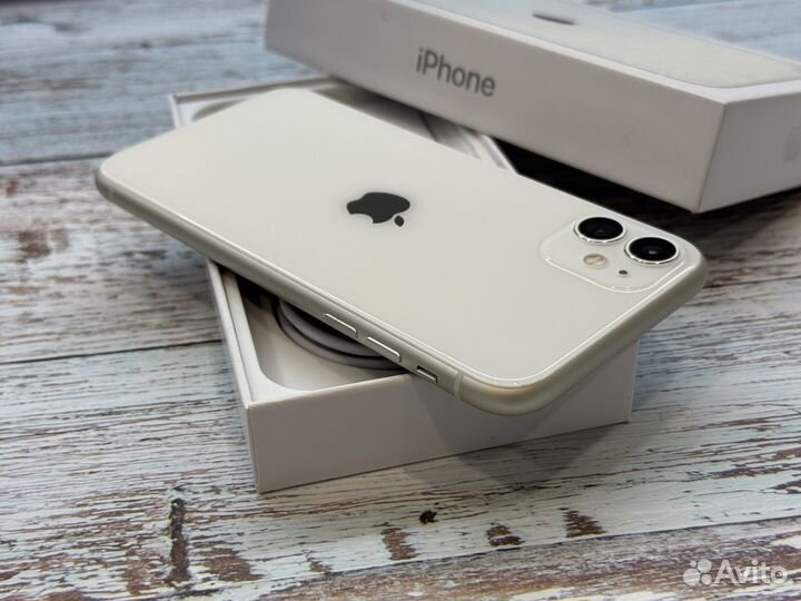 iPhone 11, 128 ГБ