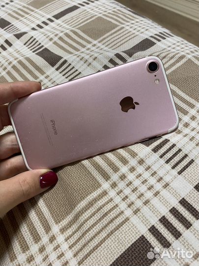 iPhone 7, 128 ГБ