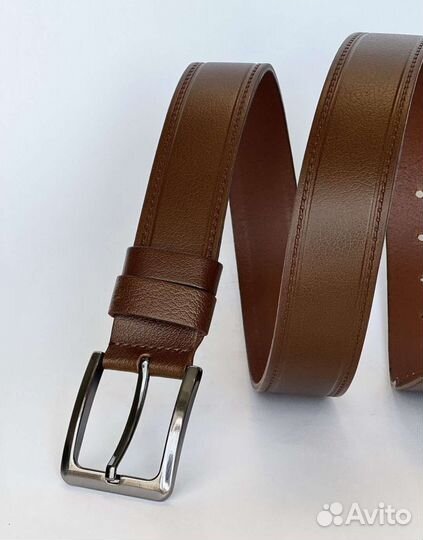 Мужской кожаный ремень коричневый