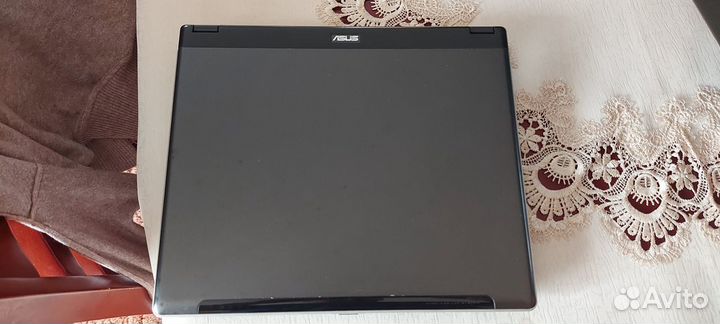 Продам Asus S5200N не рабочий