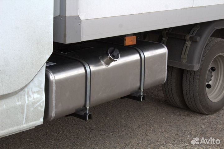 Алюминиевый топливный бак 130 л (320х510х870)