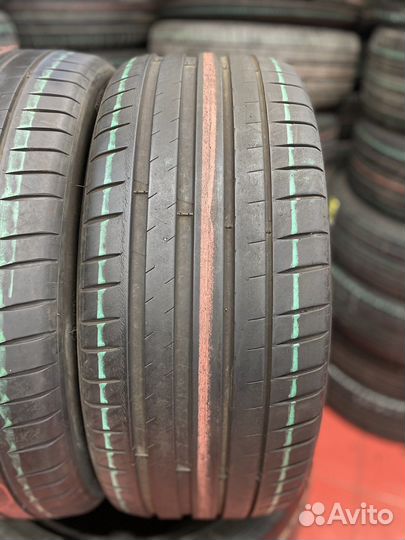 Michelin Pilot Sport 4 255/45 R19