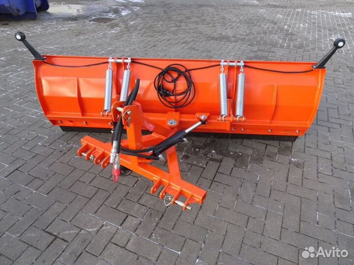 Отвал коммунальный поворотный 1,5 м