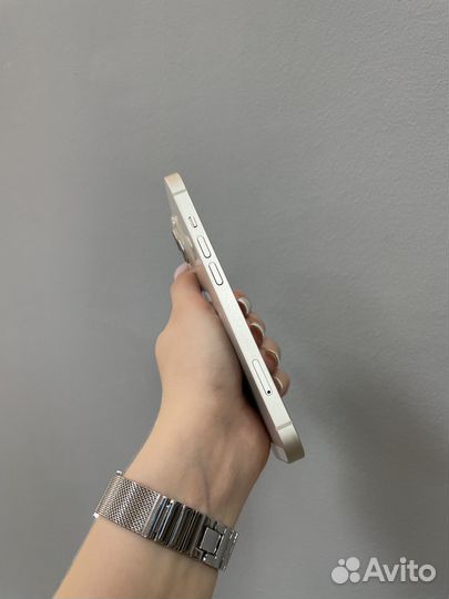 iPhone 14, 256 ГБ