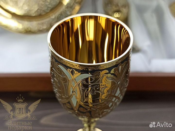 Набор для шампанского с росписью