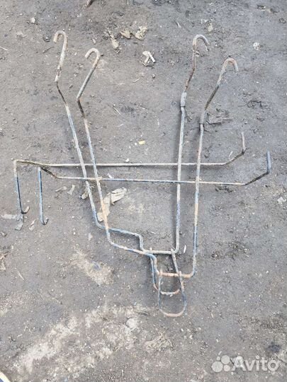 Штатное крепление запаски на Лада Ларгус