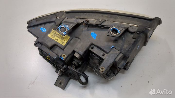 Фара (передняя) левая Audi A4 (B6)