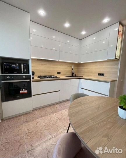 Кухня в современном стиле