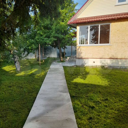 Дом 183 м² на участке 12 сот.