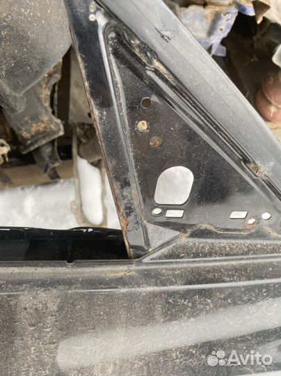 Дверь передняя правая Mazda 3 BK хэтчбек