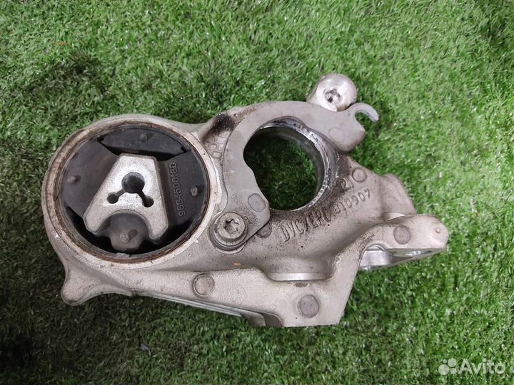 Кронштейн промежуточного вала привода Peugeot Par