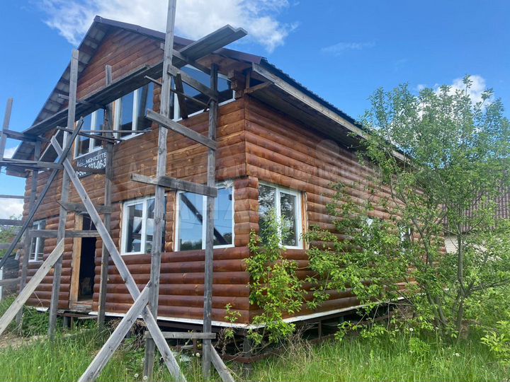 Дом 165 м² на участке 12 сот.