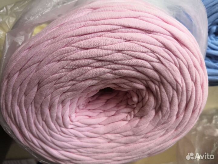 Трикотажная пряжа Лента и другая