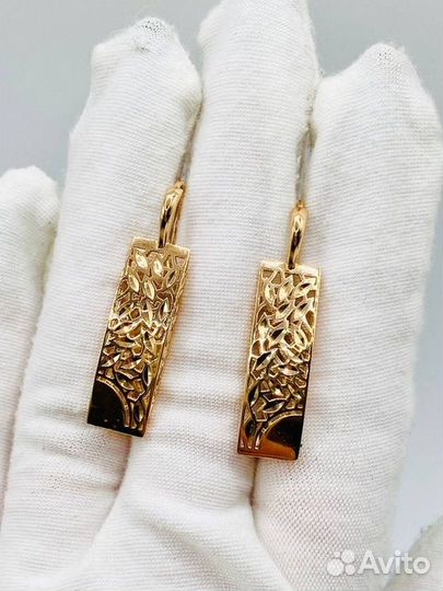 Золотые серьги