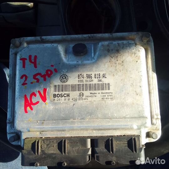 Эбу Volkswagen Transporter T4 2.5 TDi 074906018al