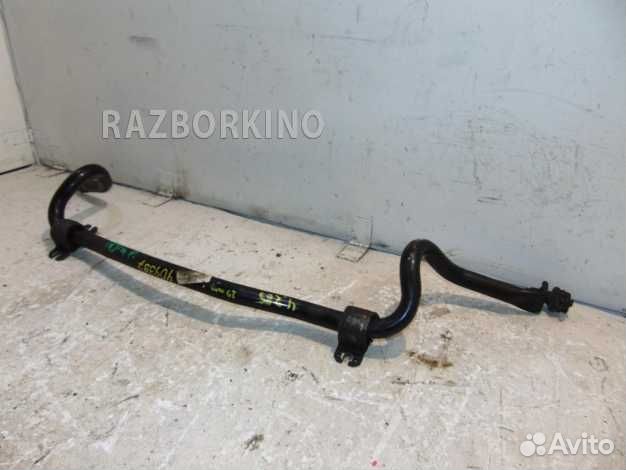 Стабилизатор передний