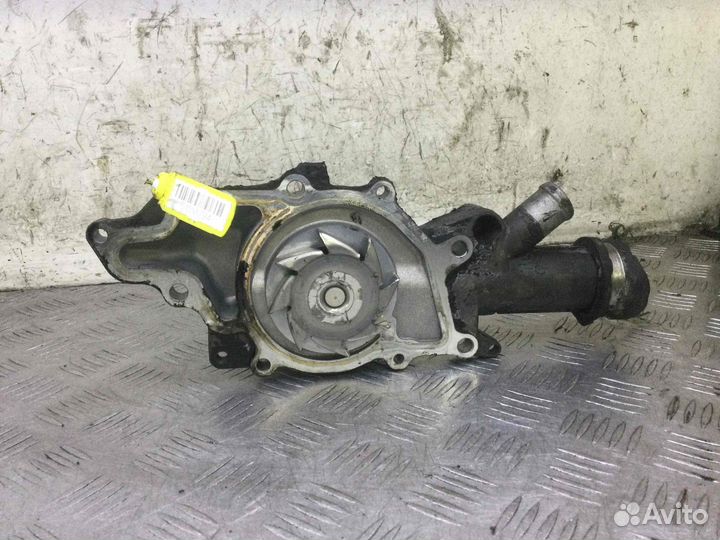 Помпа Мерседес Вито Виано 646982