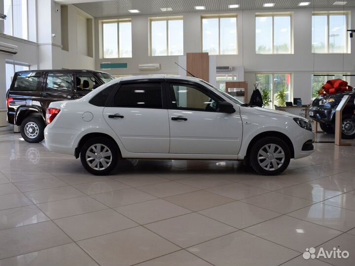 LADA Granta 1.6 МТ, 2020, 9 000 км