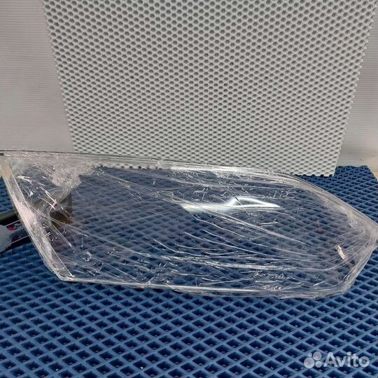 Стекла фар Skoda Octavia A5