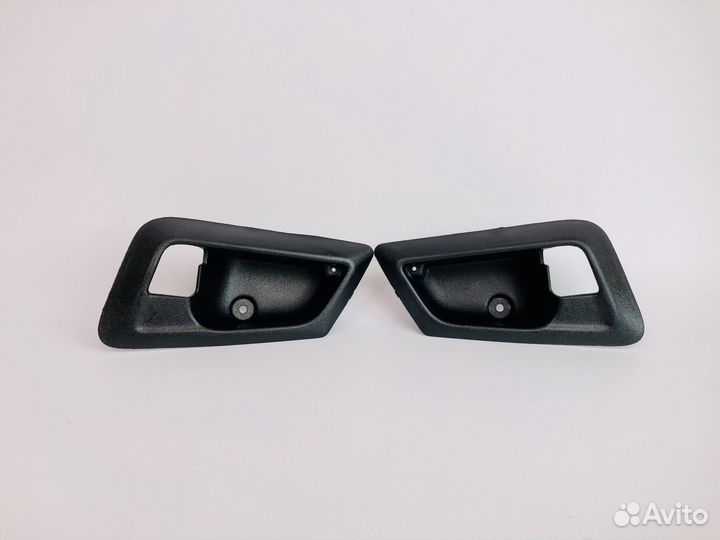 Облицовка внутренней ручки двери Лада Приора 2170