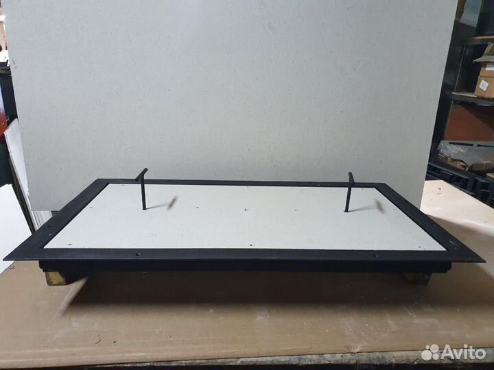 Люк напольный