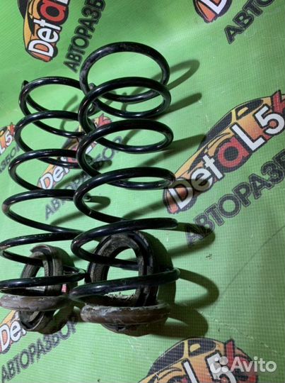 Пружина задняя передняя Kia Rio 1