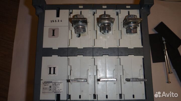 Реверсивный 3п Рубильник ABB ot250e03с