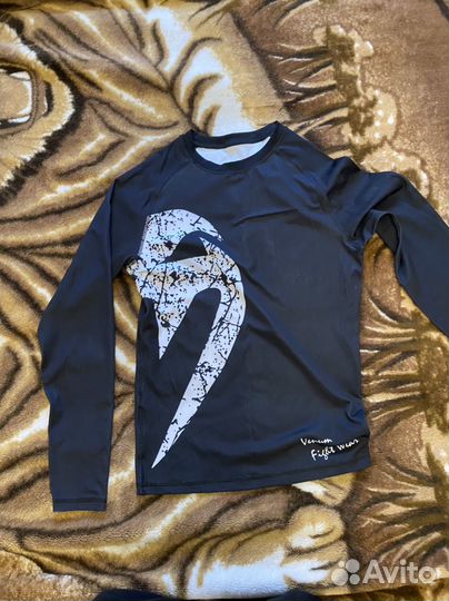 Рашгард venum