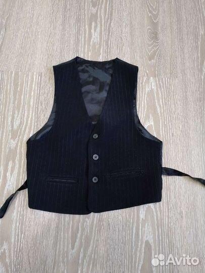 Школьный костюм