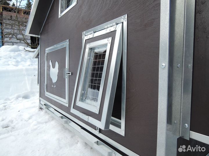 Домик для кур. Курятник