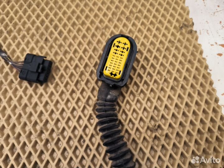 Проводка задней левой двери Renault Megane 3