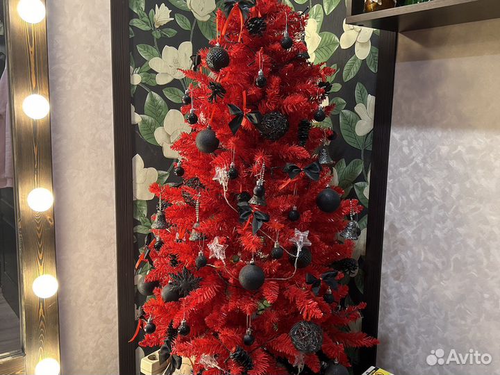 Елка искусственная красная