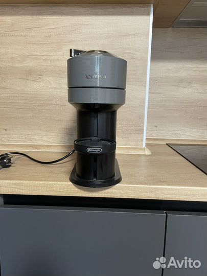 DeLonghi кофеварка nespresso ENV120.GY