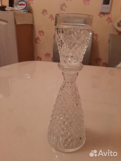 Графин с рюмкой 