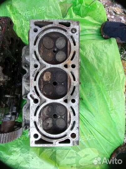 Головка блока цилиндров 90573744,90573745,X30XE