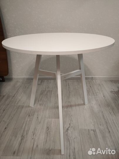 Стол круглый б/у