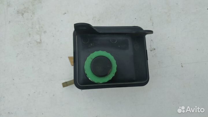 Бачок гидроусилителя гур Audi 80 b3