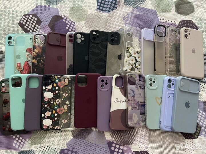 Чехол на iPhone 11