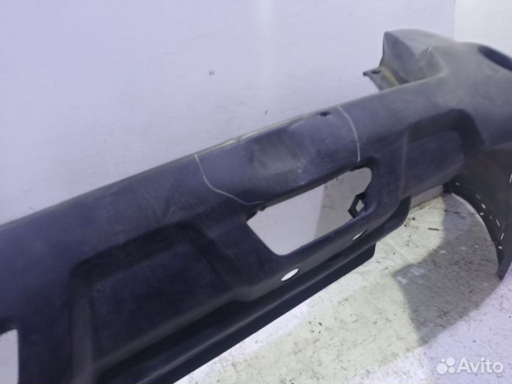 Бампер задний Ниссан