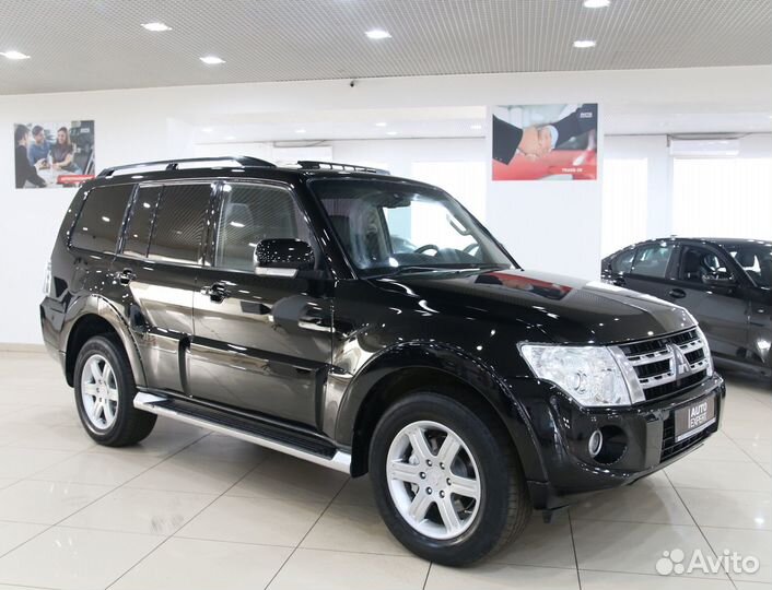 Mitsubishi Pajero 3.2 AT, 2013, 206 000 км