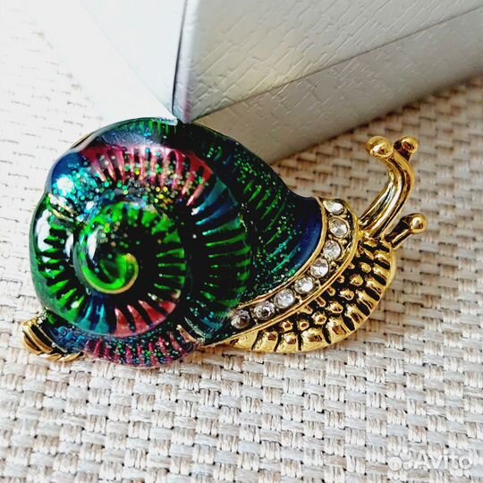 Брошь Улитка